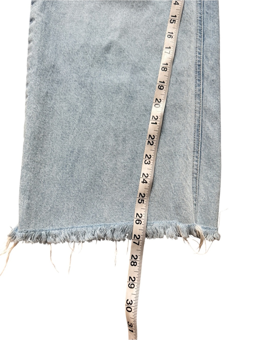 Old Navy Extra High Rise Wide Leg Jeans Size 6 Light Wash Raw Hem - Picture 8 of 9